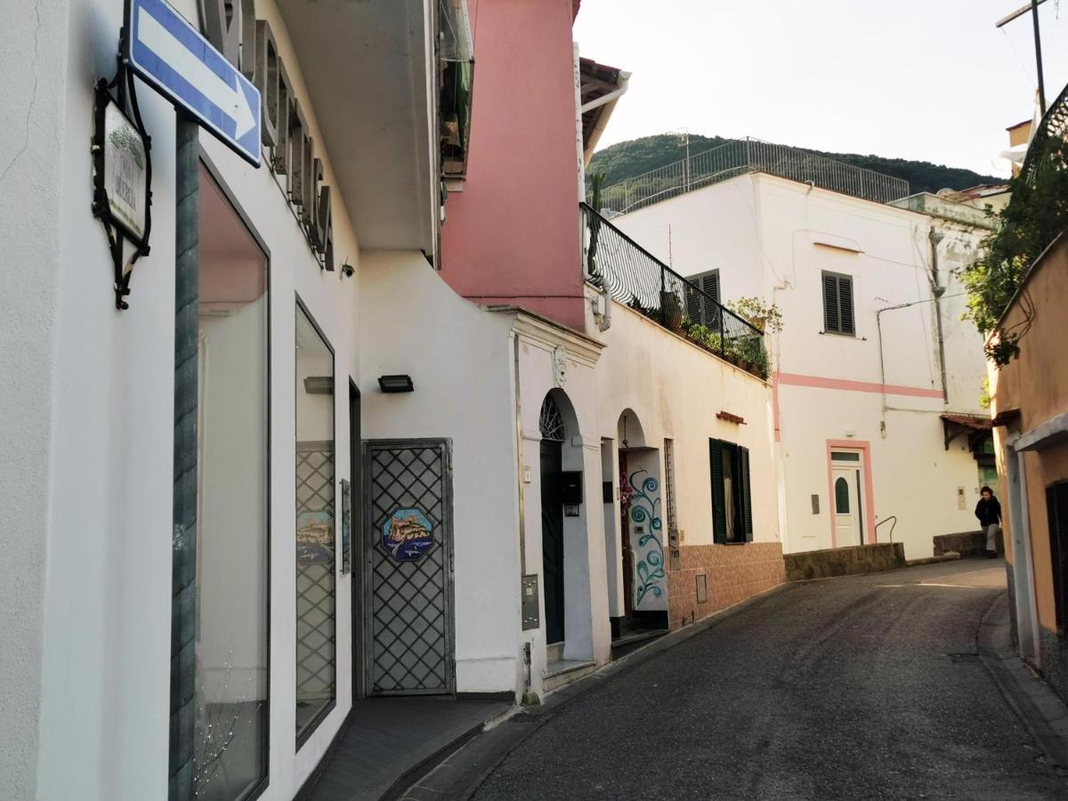La Casetta Al Porto Ischia Luaran gambar